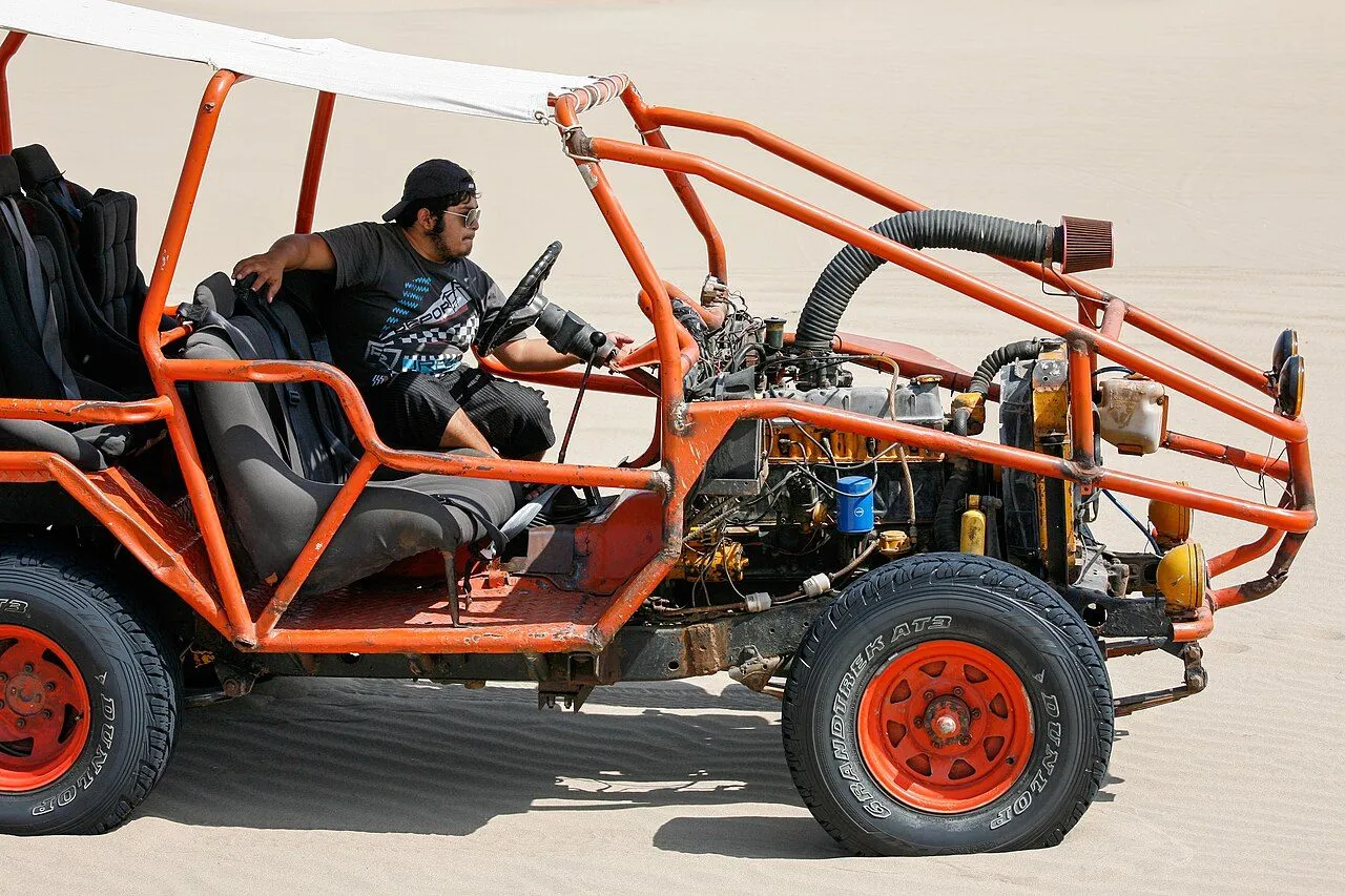 Buggy dans le désert d'Agafay (Agafay Desert)